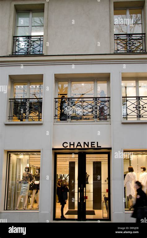 chanel hours paris|chanel store locations in paris.